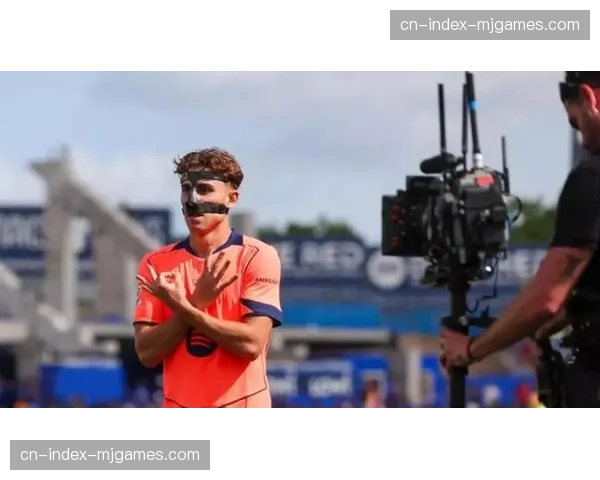 赫塔费0-2不敌巴萨，佩德里手术刀直塞助攻费尔明破门